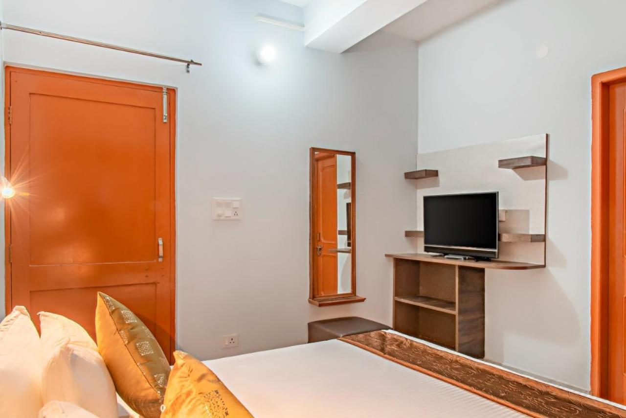 Mystic Forest View Kasauli I Serviced Villa I Best Seller I Vacations I Family Events I Open Air Lawn I Sky Bonfire I Kasauli By Exotic Stays Exterior foto